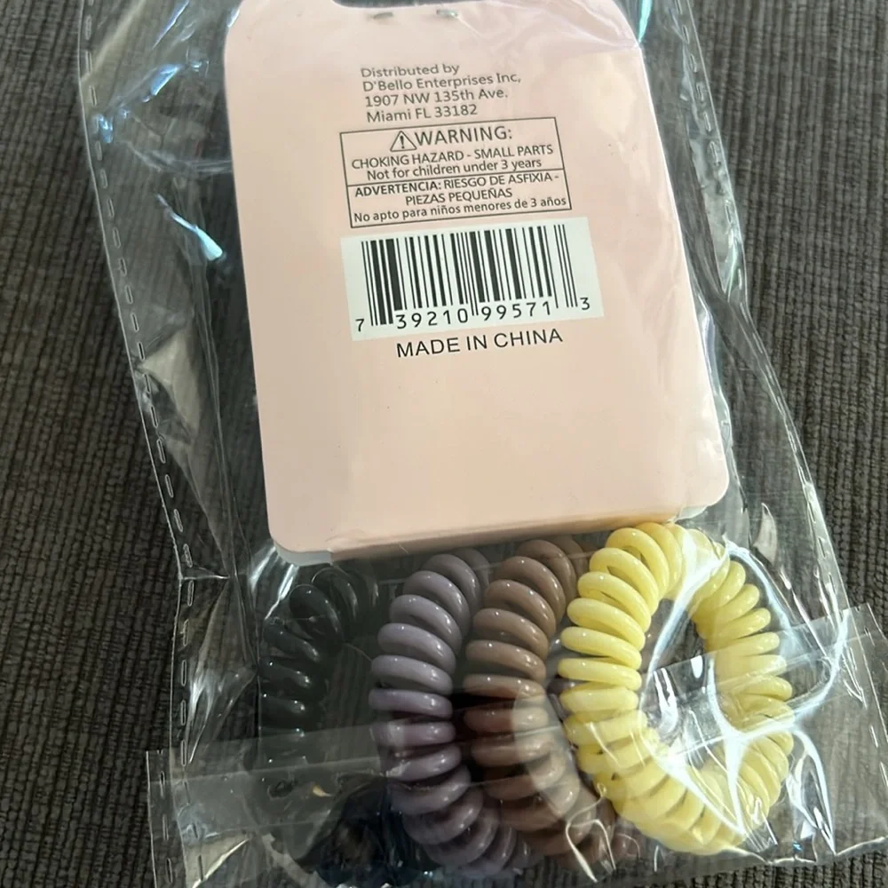 5/$20 Hair Accessories 8pcs